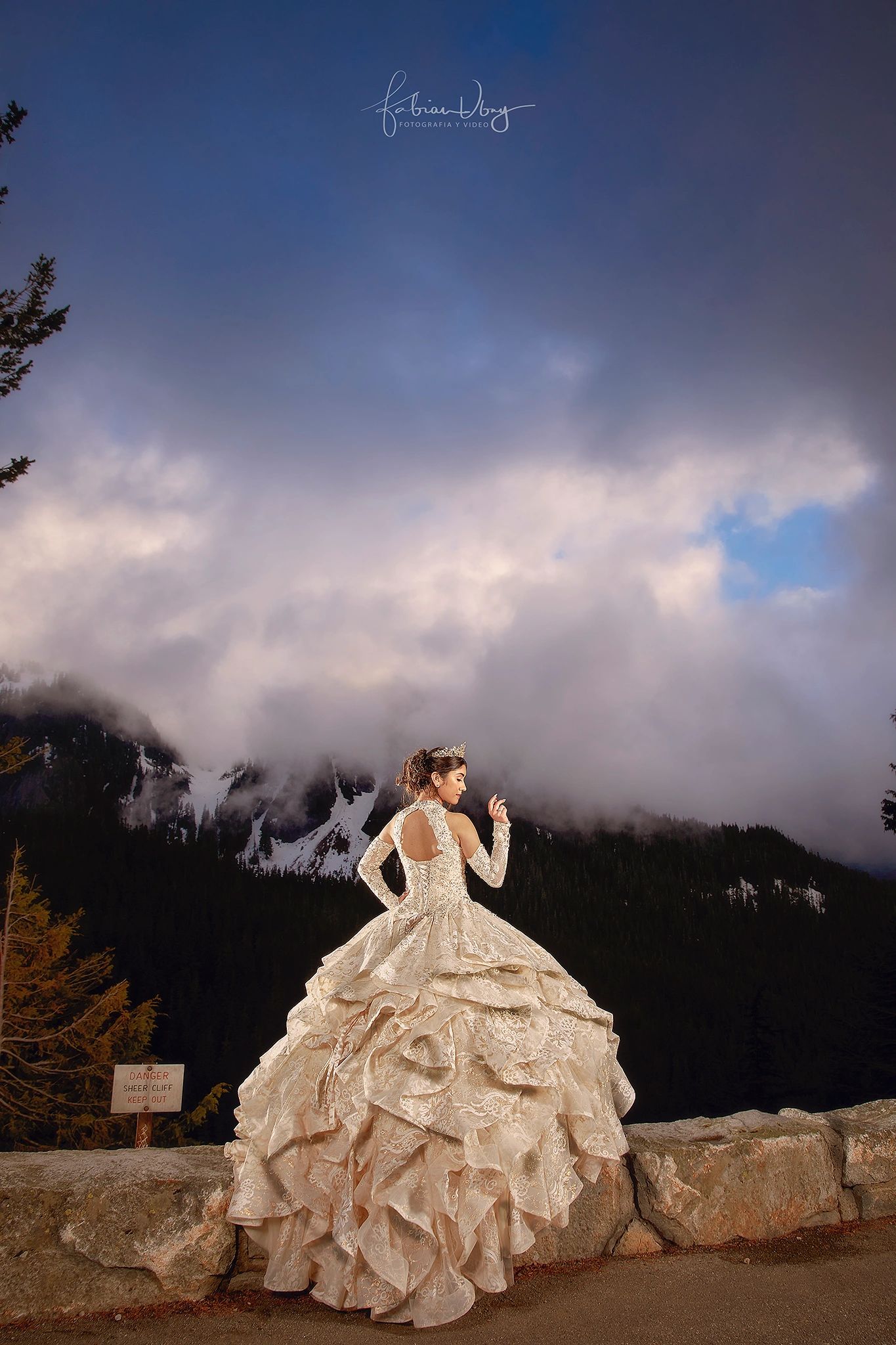 Quinceañera en montaña — Fabian Ubay Fotografía y Video